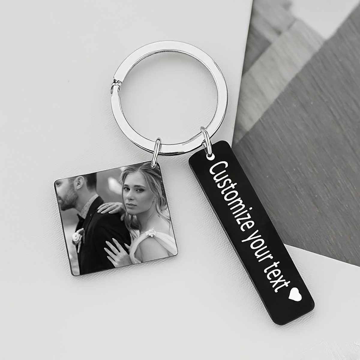 Персонализированный брелок для – обзор и цена Initial Ring Custom