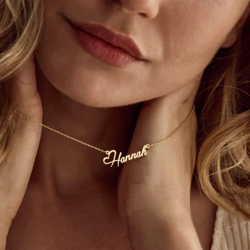 Ожерелье с именем в форме серд – обзор и цена Birth Flower Necklace